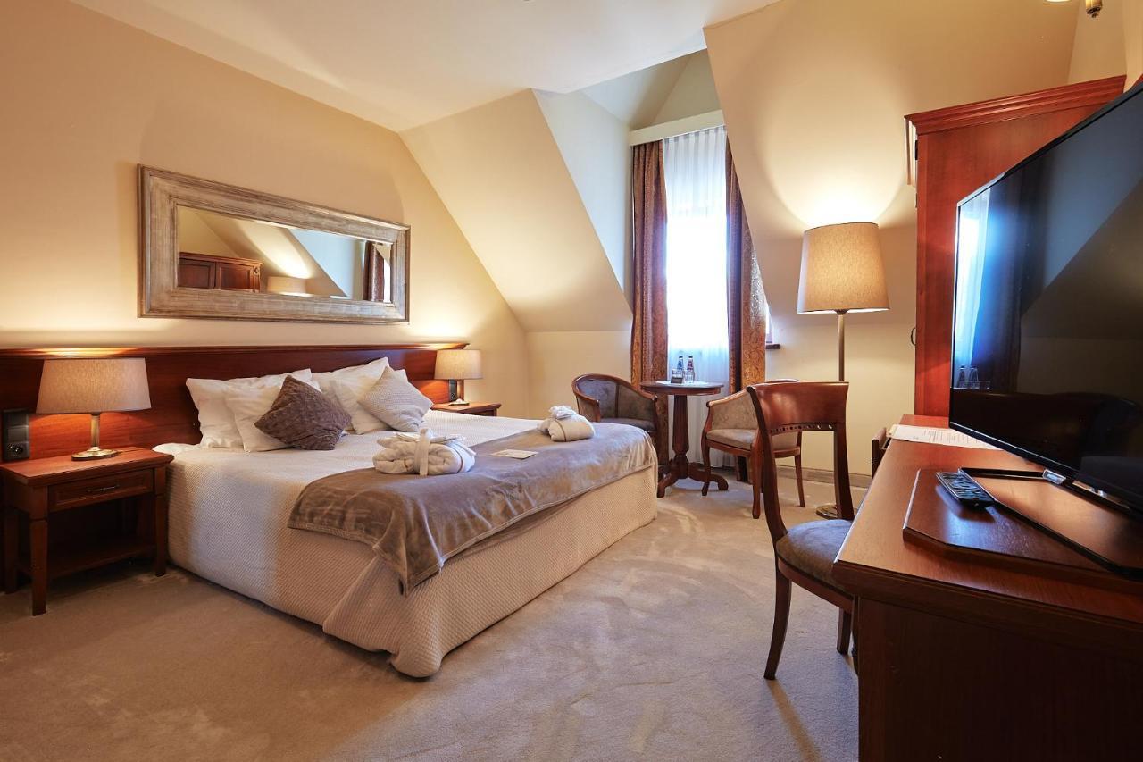 Double Room Extra Bed